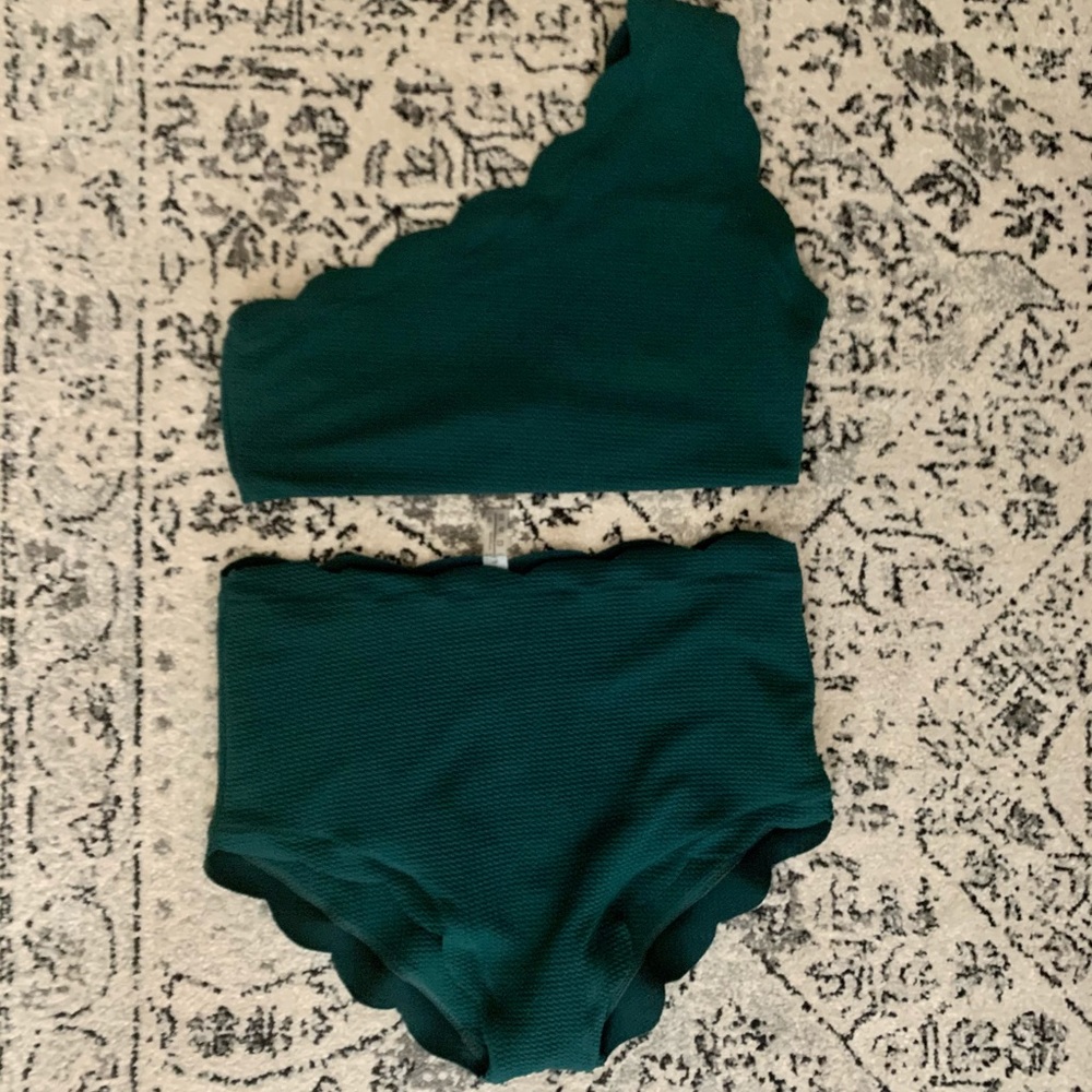 Hunter green high waisted swim suit
